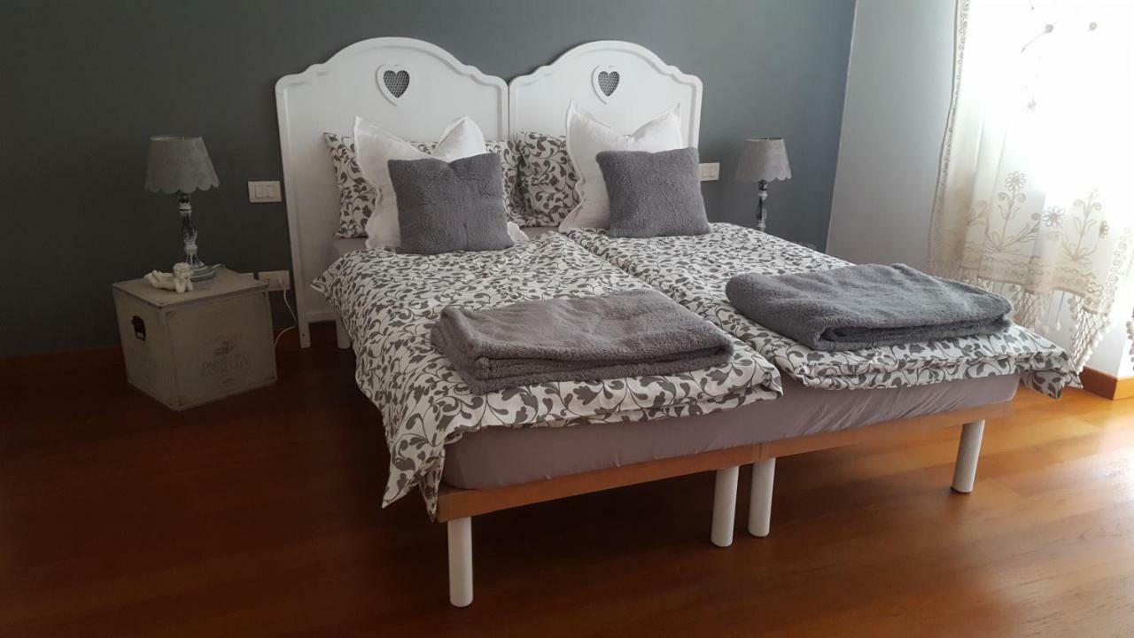 Апартаменты A Casa Di Jacqueline Роверето Экстерьер фото